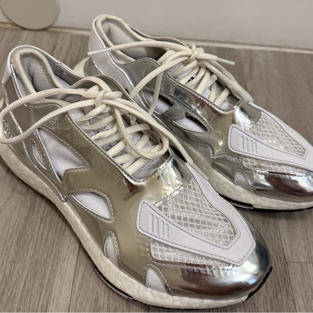 Stella McCartney Women's Silver Sneakers